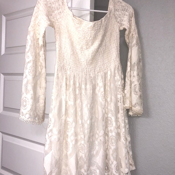 White Lace long sleeve Dress - Picture 1 of 1